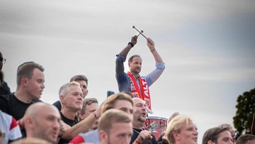 Raja Norwegia Sambut Kepulangan Haaland dkk, Putra Mahkota Pimpin 'Viking Row'