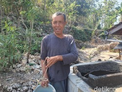 PDAM Cuma Ngalir Tiap Kamis, Warga Kemesu Pakai Pertangki-Air Hujan