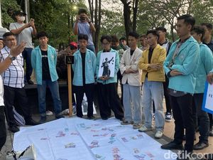 Mahasiswa Demo di Kejati Jateng Tuntut Kasus Jampidsus Diusut Transparan