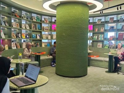 Makin Cantik! Perpustakaan Nyi Ageng Serang Kini Jadi Spot Favorit Berfoto