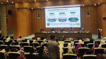 Pimpinan Komisi II DPR Sebut Parpol Sulit Penuhi Kuota 30% Perempuan