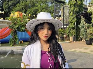 Gaya Fuji Cosplay Jadi Nico Robin One Piece di Ultah Gala Sky, Curi Atensi