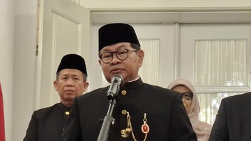 Sampah di TPS Rusun Waduk Pluit Menumpuk, Pramono Targetkan 10 Hari Beres