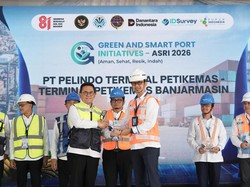 Pelindo Terminal Petikemas Raih 2 Penghargaan Green and Smart Port