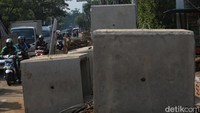 Pembangunan Saluran Air di Joglo Raya Picu Kepadatan Lalu Lintas
