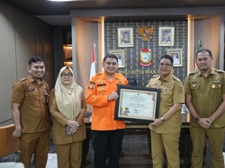 Dinsos Makassar dan RSUD Daya Raih Penghargaan Ombudsman RI