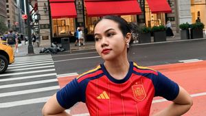 Gaya Sporty Yura Yunita Nonton Piala Dunia 2026 di AS, Stylish Pakai Jersey