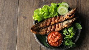 10 Pecel Lele Enak di Jakarta, Lauknya Melimpah Mulai Rp 15 Ribuan!