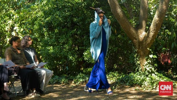 Adeline André mempersembahkan koleksi haute couture terbarunya Adeline André mempersembahkan koleksi haute couture terbarunya.