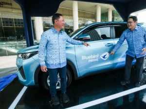Toyota Kijang Innova Zenix Jadi Armada Baru Blue Bird