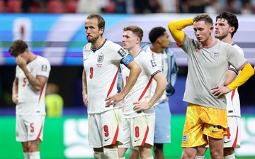 Mueller Bingung sama Inggris, yang Penting Welcome Lewandowski