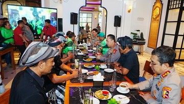 Kapolri Silaturahmi Bareng Ojol-Pecalang di Bali, Perkuat Sinergi Jaga Kamtibmas