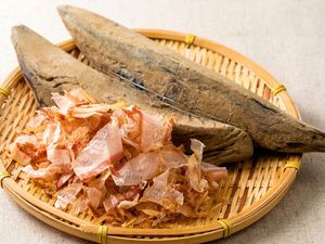Kenapa Katsuobushi Keras seperti Kayu? Begini Proses Pembuatannya