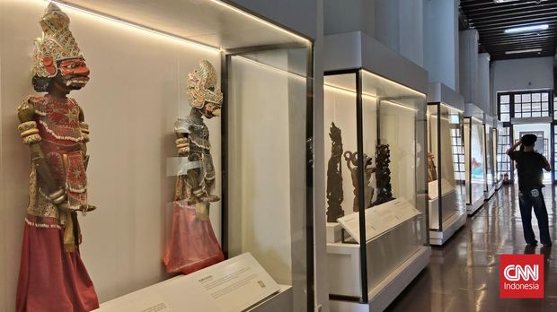 Museum Wayang tak hanya memamerkan ribuan koleksi wayang dan benda seni lain tapi juga memberikan edukasi dengan cara kekinian.