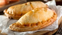 Serupa Tapi Tak Sama! Ini 5 Beda Pastel Ikonik Argentina dan Inggris