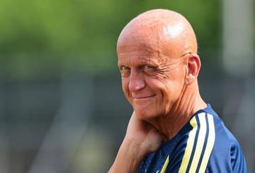 Deschamps Kecewa sama Wasit, Pierluigi Collina Balas Singkat, Padat, Jelas