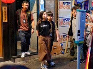 Satu per Satu Toko Buku Independen Hong Kong Dibungkam, 5 Orang Ditangkap