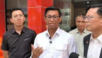 Roy Suryo Dilaporkan ke Polres Jaksel soal Dugaan Pencemaran Nama Baik