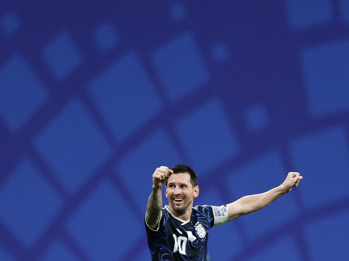 Soccer Football - FIFA World Cup 2026 - Semi Final - England v Argentina - Atlanta Stadium, Atlanta, Georgia, U.S. - July 15, 2026 Argentinas Lionel Messi celebrates after the match REUTERS/Paul Childs