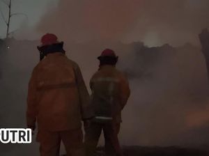 TPS di Gunung Putri Bogor Kebakaran, Sumber Api Diduga dari Bakar Kasur