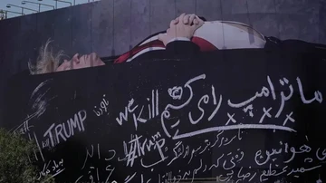 Iran Pasang Billboard 'Trump dalam Peti Mati' di Teheran