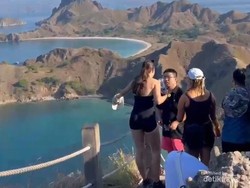 Turis Australia Siram Wisatawan yang Nyampah di Pulau Padar