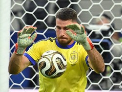 Unai Simon Nirbobol Lagi, Spanyol Catat Rekor Piala Dunia!