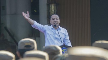 Walkot Eri Copot Lurah yang Diduga Pungli