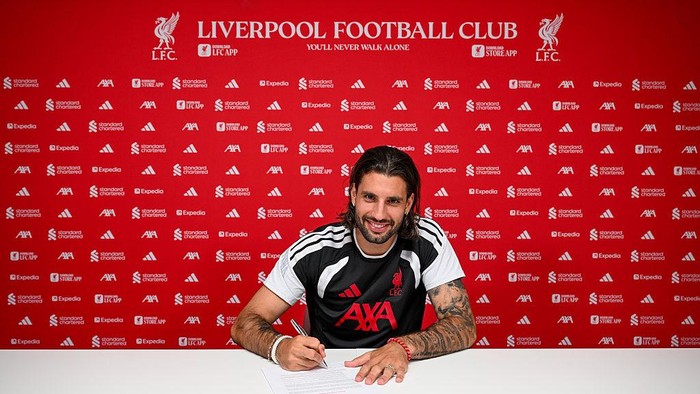 Dominik Szoboszlai teken kontrak baru di Liverpool sampai 2031.