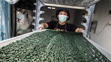 Berita dari Detik Finance: Melihat Spirulina Lokal Dikembangkan untuk Suplemen dan Kosmetik
