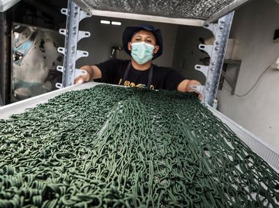 Melihat Spirulina Lokal Dikembangkan untuk Suplemen dan Kosmetik