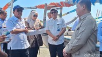 Kampung Nelayan Merah Putih di Mataram Rampung, Menteri Trenggono Beri Pujian