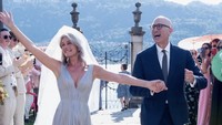 Supermodel Ini Nikah Lagi di Usia 61, Dapat Jodoh dari Dating App