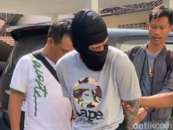 Jumat Keramat Pembunuh Man Colik: Ditangkap di Denpasar, Aliran Uang Terbongkar