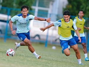 Persebaya Jadi Ujian Perdana Skuad Baru PSIS Semarang