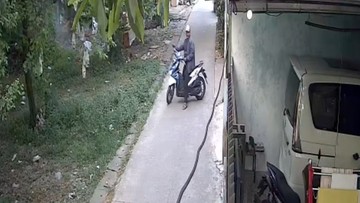 Cerita Warga Depok Rumahnya Diteror Tetangga: Tendang Pagar hingga Bawa Golok