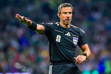 Profil Wasit Final Piala Dunia 2026: Slavko Vincic, Tegas Layangkan Kartu