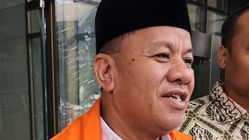 Bupati Kuansing Berkelit soal Amplop untuk Menhut, Ngaku Tak Tahu Isinya