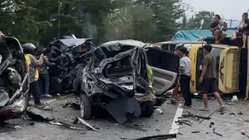 Tabrakan Beruntun 8 Kendaraan di Sibolangit, 2 Orang Tewas