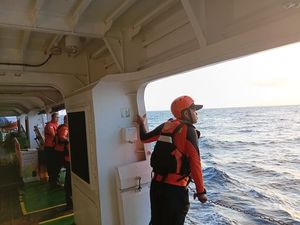 Polda Sulsel Kerahkan Tim DVI ke Selayar Identifikasi Korban KLM Nurul Salsa