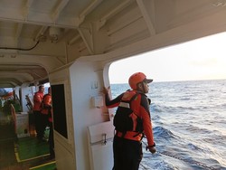 Update Korban Kapal Tenggelam di Selayar: 52 Orang Selamat, 25 Masih Hilang