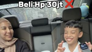 Tya Ariestya Beri HP Jadul Rp 150 Ribu untuk Anak Komunikasi