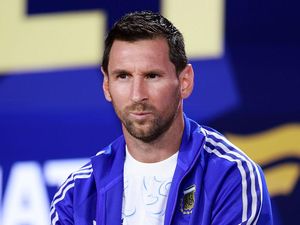 Messi Komentari Foto Mandikan Bayi Yamal Jelang Final Piala Dunia