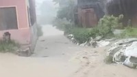 Sungai Batang Maninjau di Agam Meluap, Warga Dievakuasi