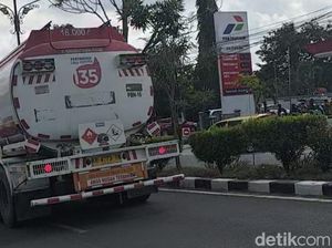Antrean Pertalite Berjam-jam di Pangkalan Bun, Pertamina: Jangan Panic Buying