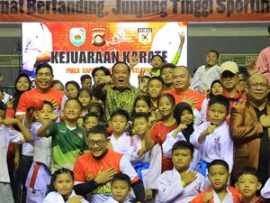 Buka Kejuaraan Karate Piala Kapolda Sumsel, Wagub Cik Ujang Akan Bina Atlet