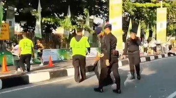 Tak Ada Sampah di Jalan! Polri dan DLH Bersih-bersih Usai Riau Bhayangkara Run