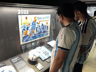 Surga Pecinta Sepak Bola, New York Pajang Memorabilia Piala Dunia dari 1930 hingga 2022