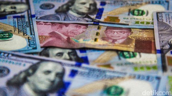 Dolar AS Tekuk Rupiah ke Rp17.978