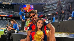 8 Gaya Pacar Lamine Yamal di Piala Dunia 2026, Temani Sang Kekasih Jadi Juara